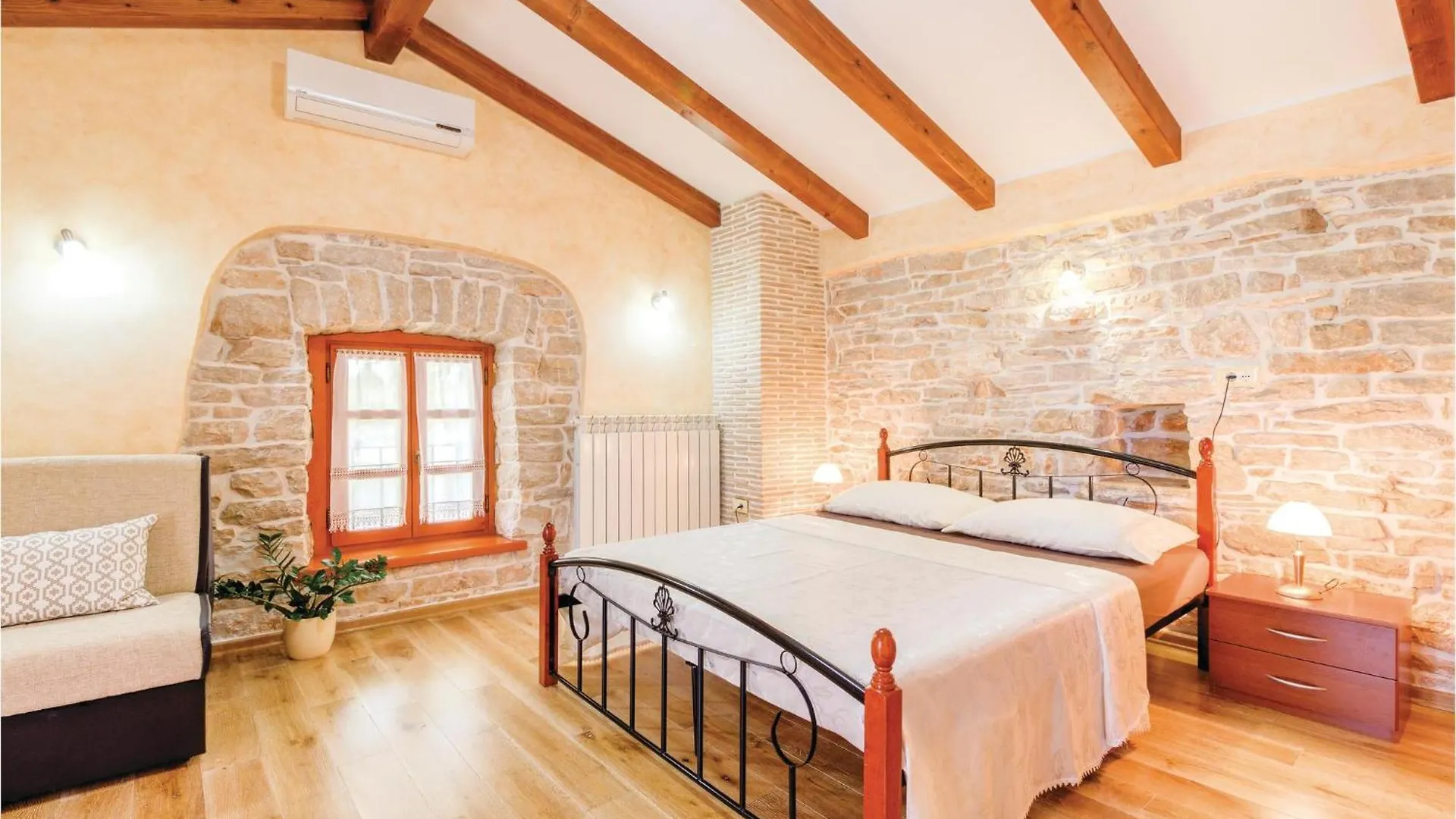 Lovely Home In Pazin With Wifi 0*,