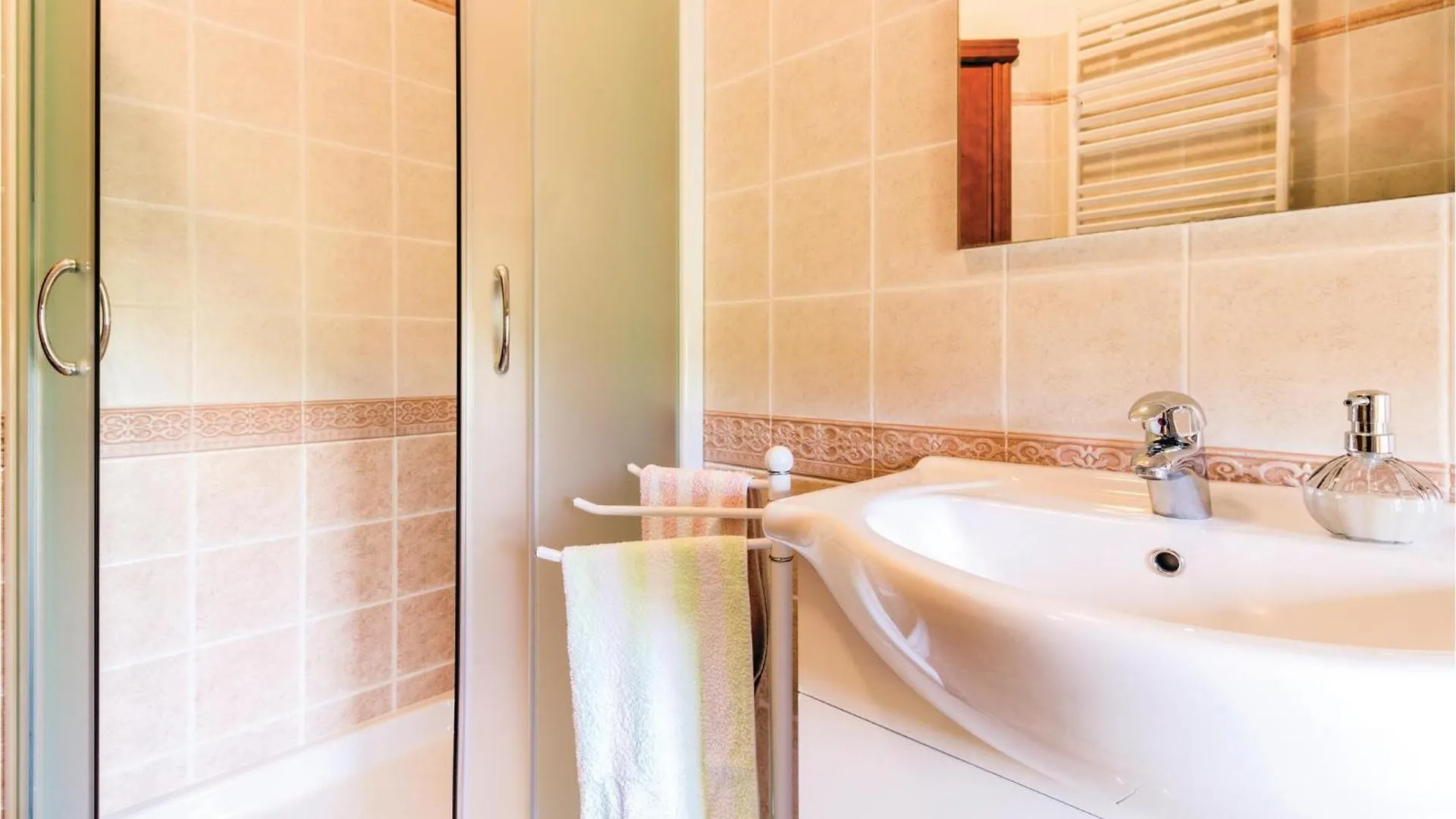 Lovely Home In Pazin With Wifi 0*,  Хорватия
